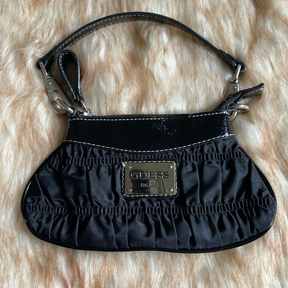 Slightly used. Has some staining but other than that good condition